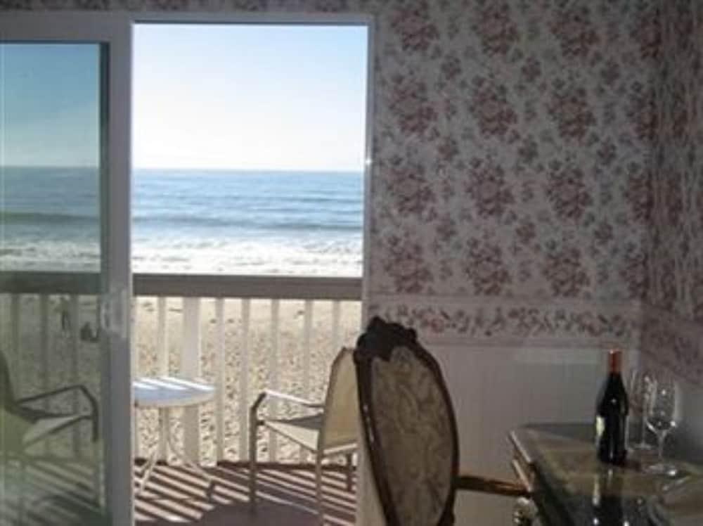 Inn On The Beach photo 4