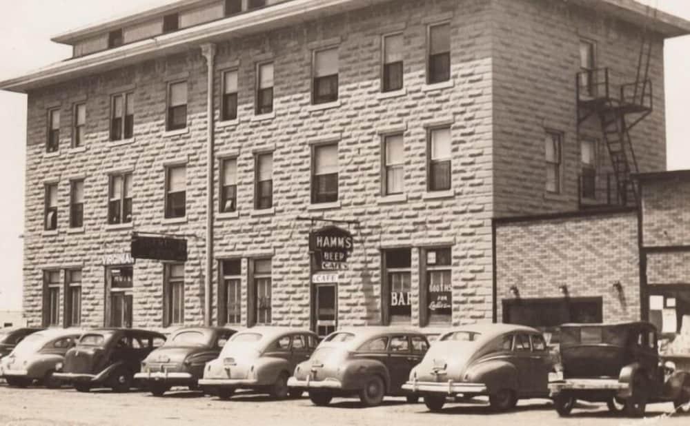 Virginian Hotel photo 41