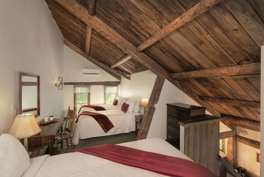 Christmas Farm Inn and Spa photo 29