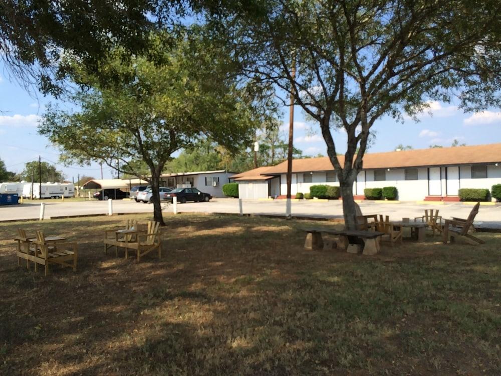 Stockman Motel photo 11