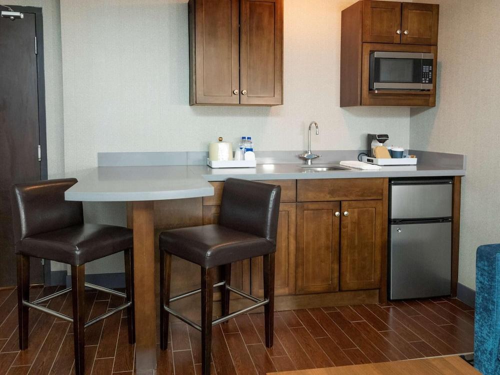 Crowne Plaza Niagara Falls NY Riverside by IHG photo 73