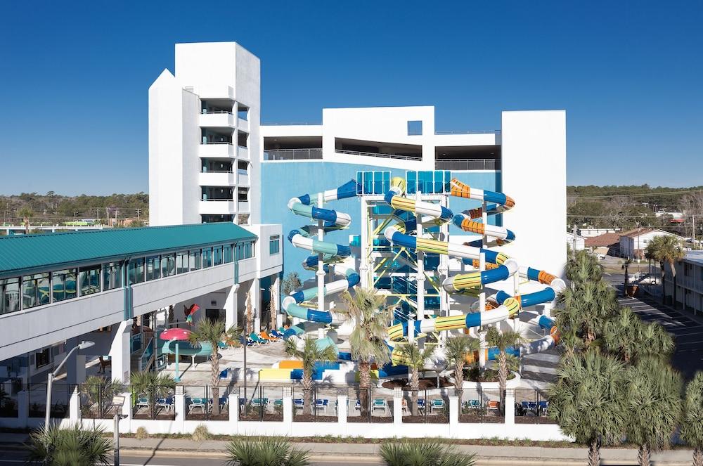 Landmark Resort photo 1