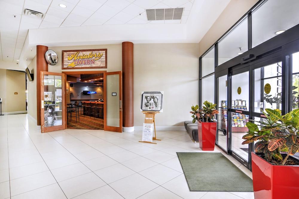 Holiday Inn St Petersburg N - Clearwater by IHG photo 3