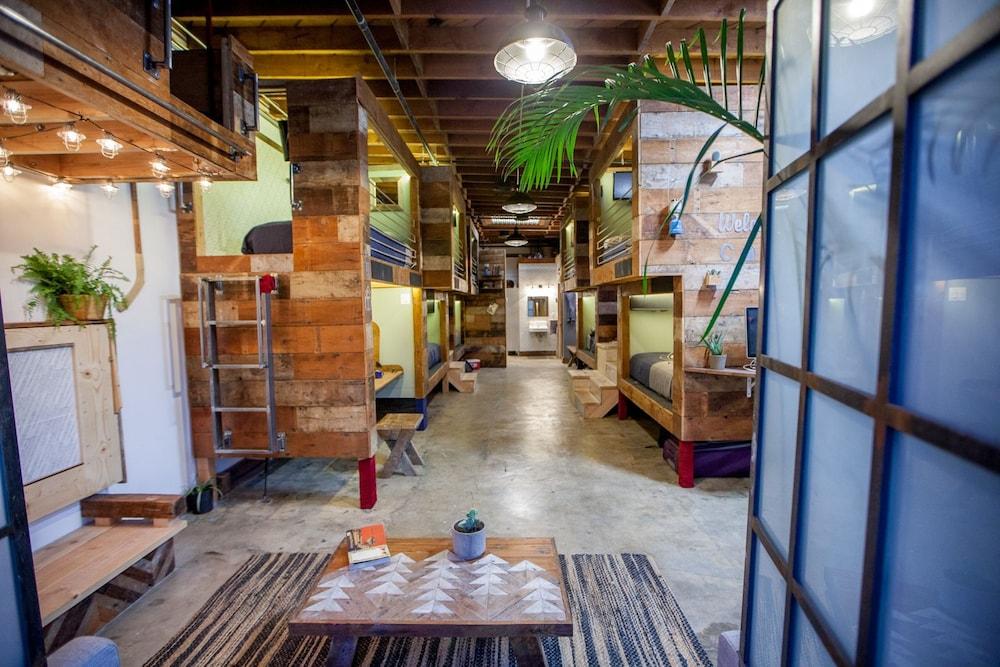 PodShare Los Feliz - Hostel photo 40