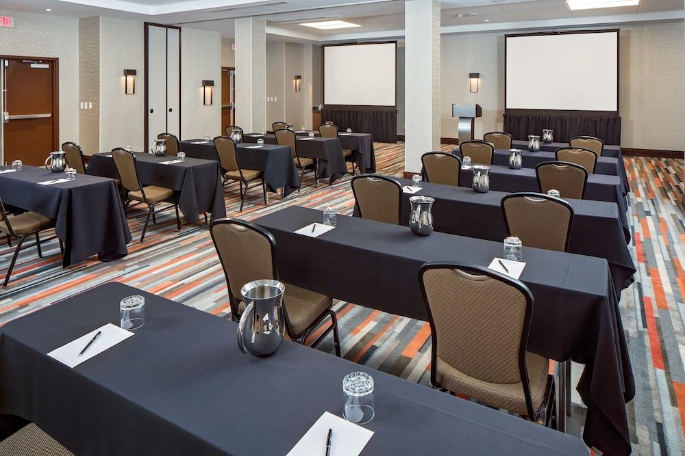 Nashville Airport Marriott photo 31