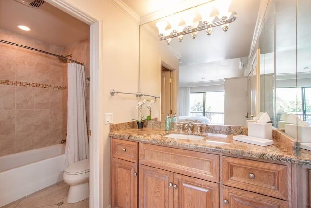 The Napa Residences photo 58