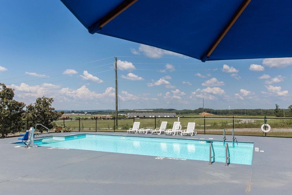 Quality Inn Calera I-65 exit 231 photo 23