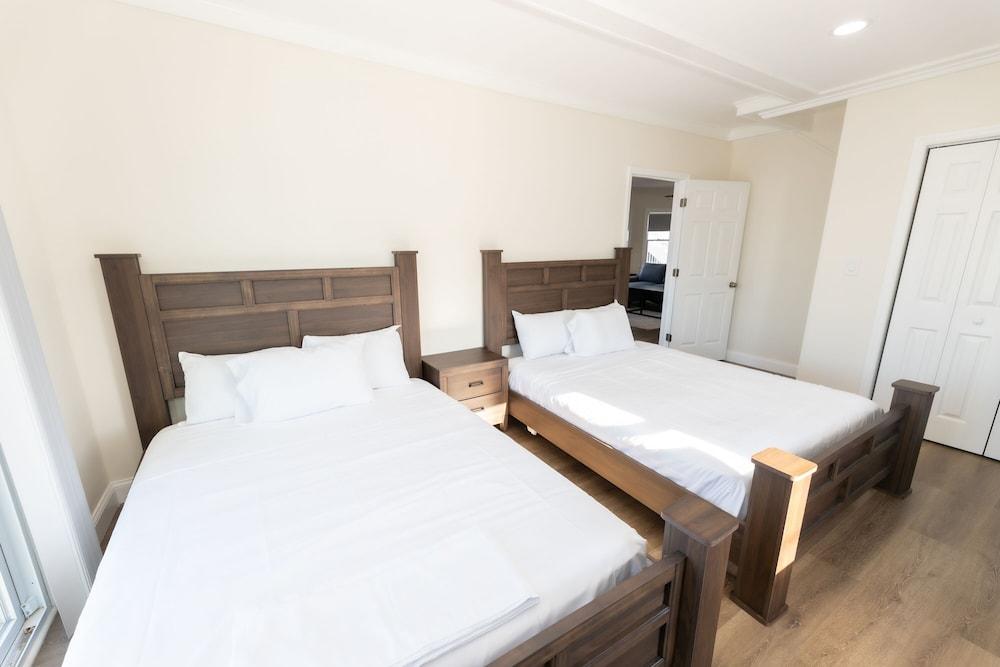 Seaside Sands Inn photo 39