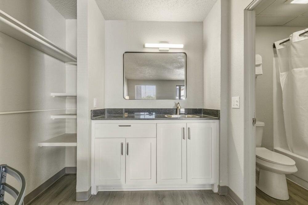 LTA Suites Brookside photo 15