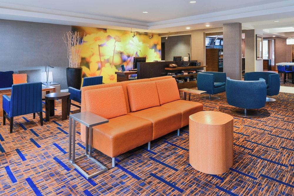 Courtyard by Marriott Beaumont photo 16