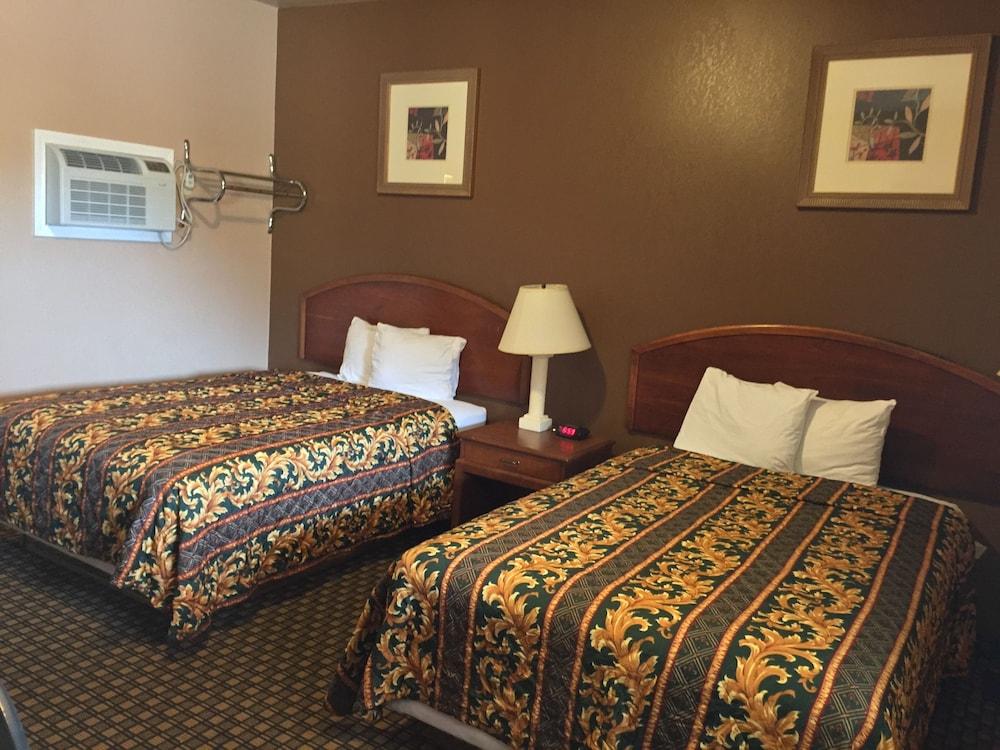 Coahoma Inn photo 10