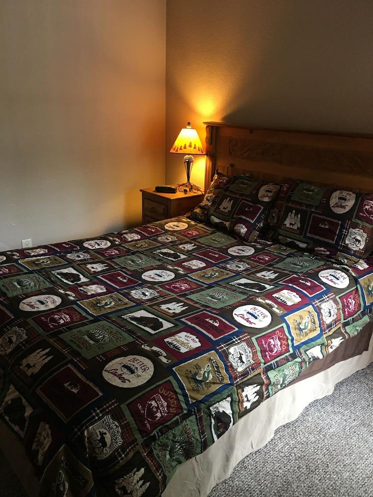 The Lodge at Lazy Bear Retreat photo 4