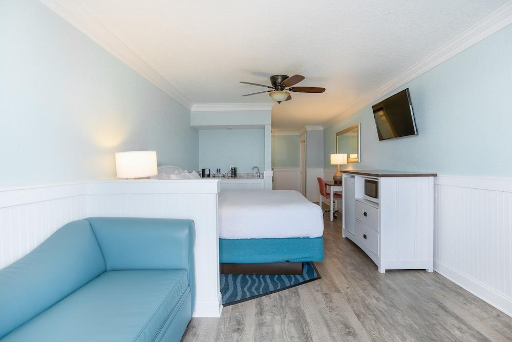 John Yancey Oceanfront Inn photo 8