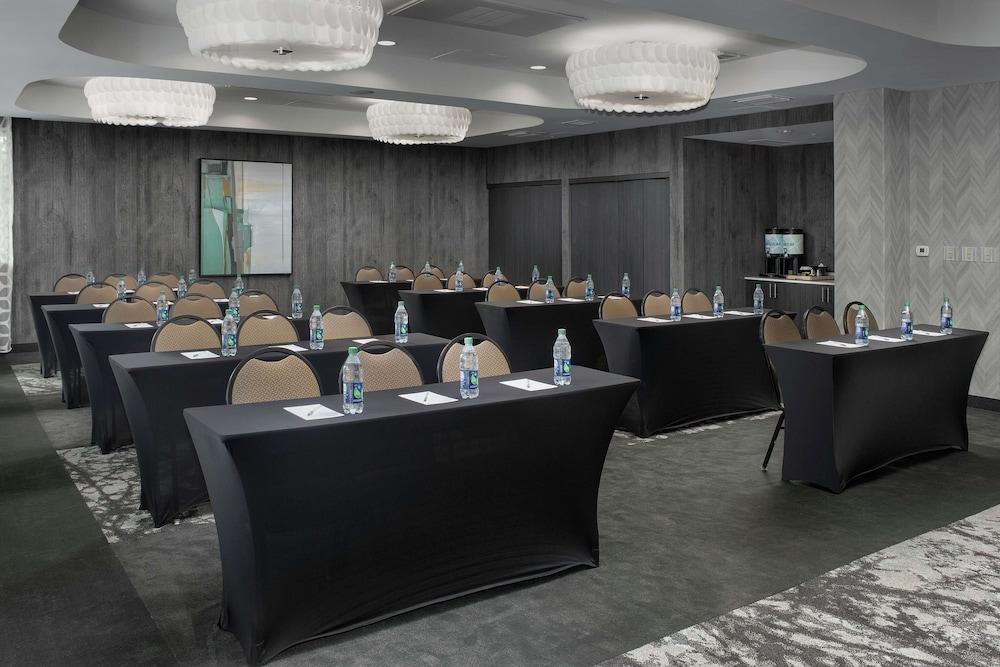 Hilton Garden Inn Miami Brickell South photo 6