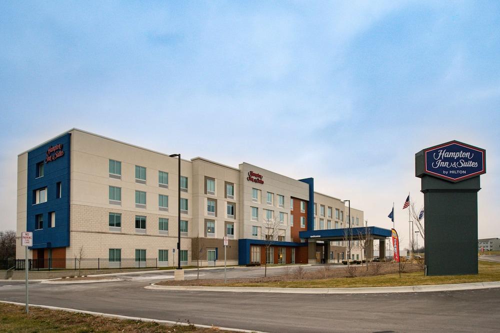 Hampton Inn & Suites Adrian photo 61