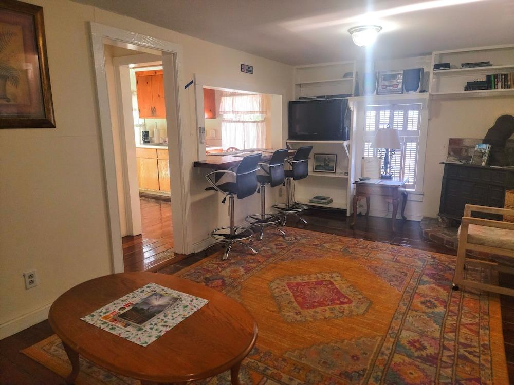 Beaufort Harbour Suites photo 23