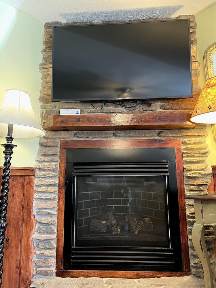 The Homestead Inn photo 89