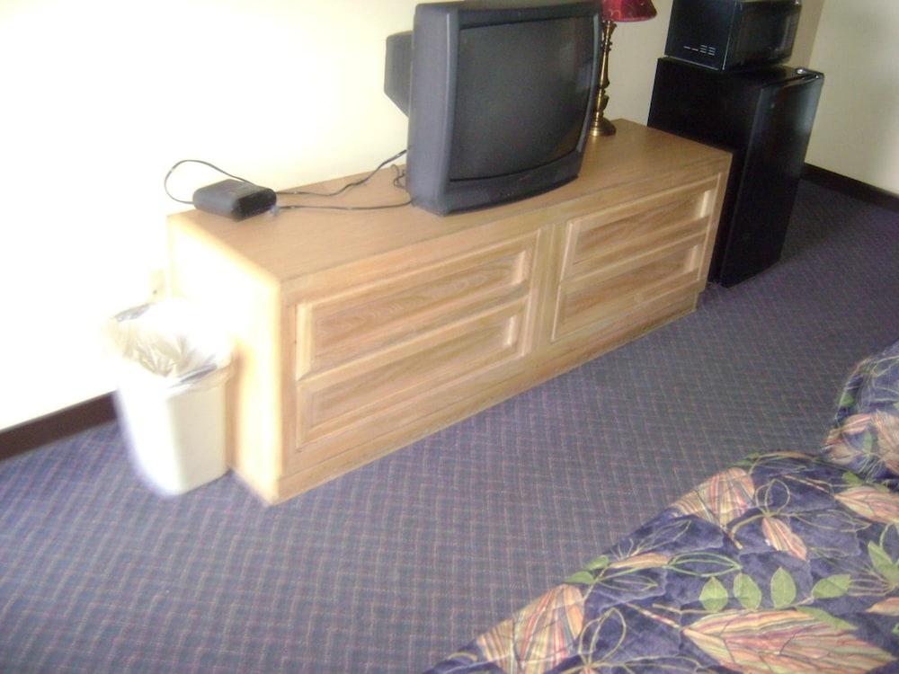 Ashland Inn photo 12