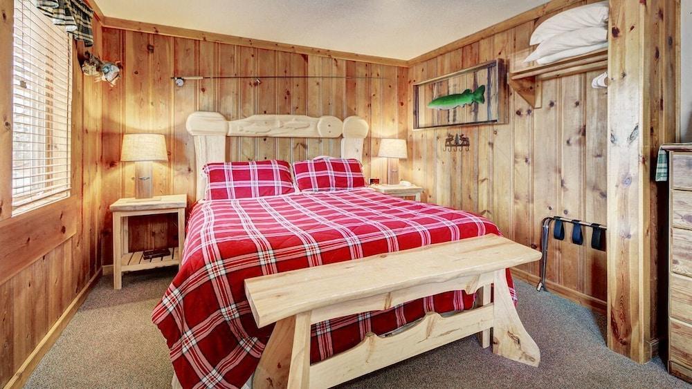 Eagle Fire Lodge & Cabins photo 53