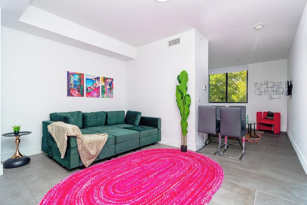 Metro Park Hotel photo 42