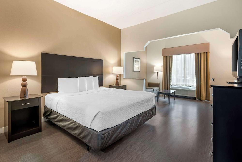 Best Western Suites photo 19
