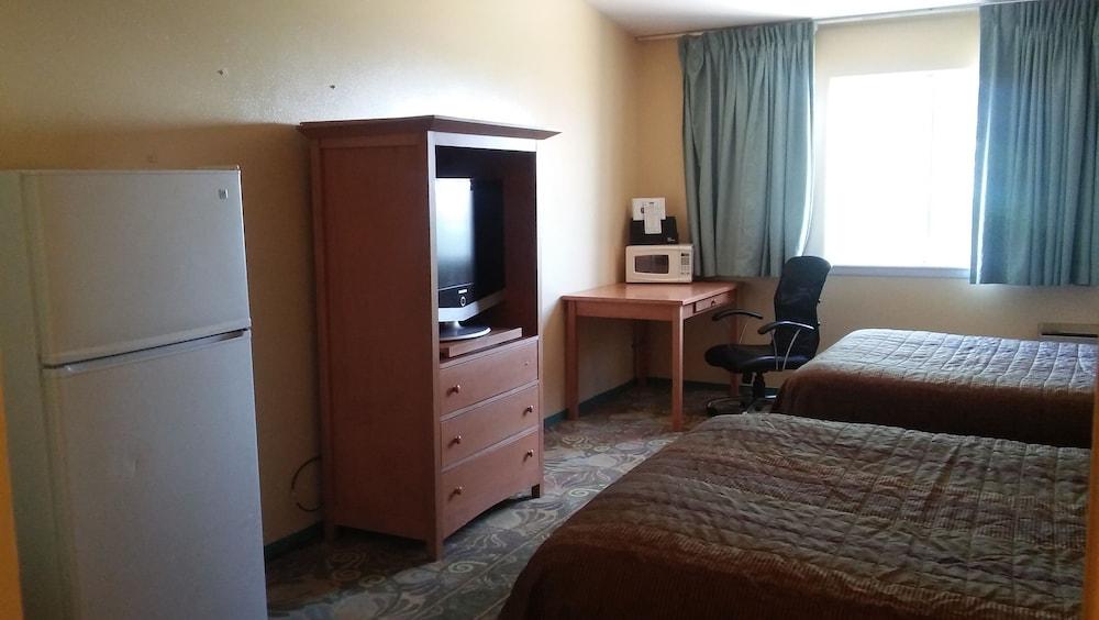 Studio Apartments photo 5