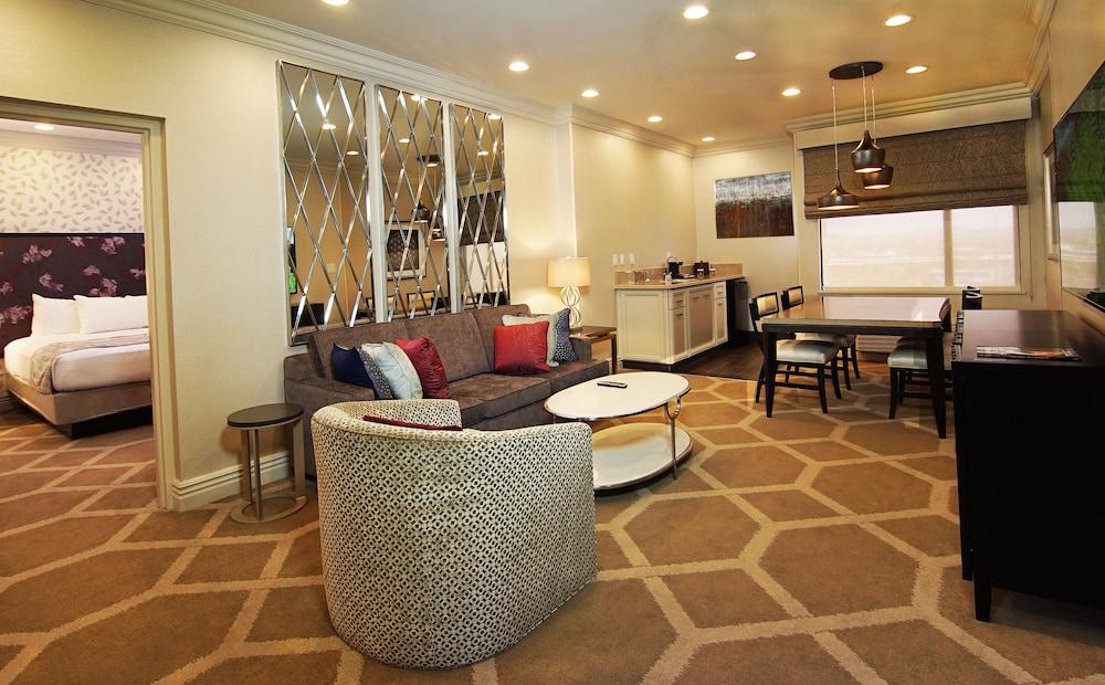 Gold Coast Hotel and Casino photo 11