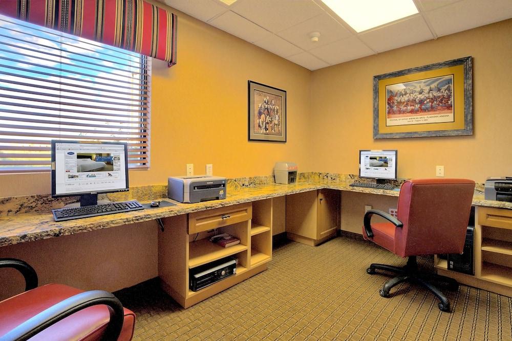 Hampton Inn Kayenta photo 12