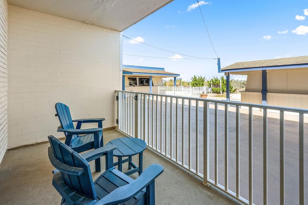 Carousel Resort Hotel & Condominiums photo 4