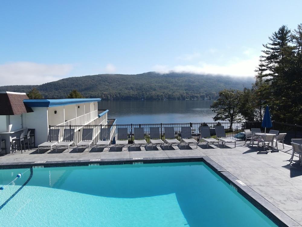 Lakefront Terrace Resort photo 12