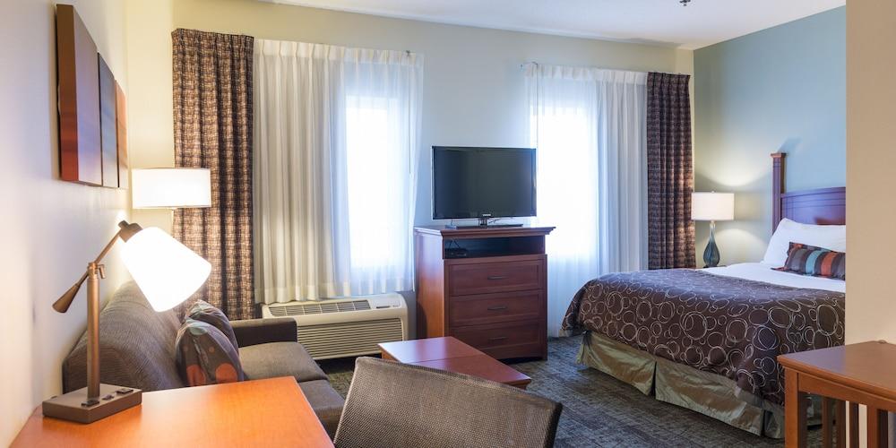 Staybridge Suites Fargo by IHG photo 8