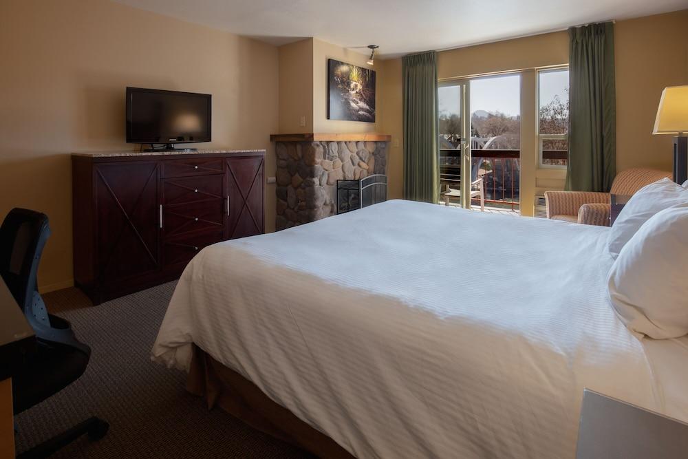 Riverside Inn photo 26
