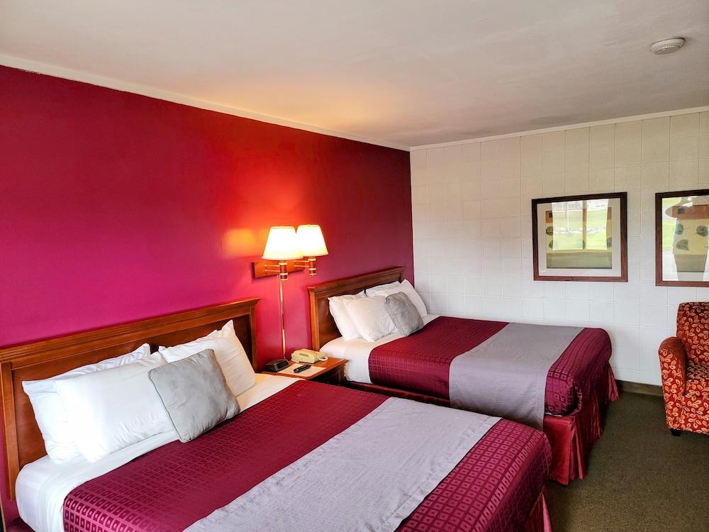 Skyview Motel photo 17