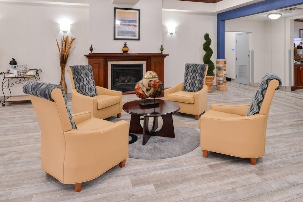 Holiday Inn Express Clanton by IHG photo 3