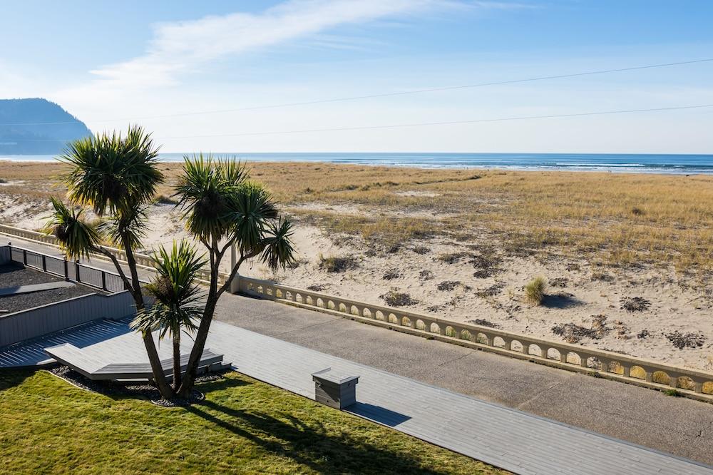 Inn of the Four Winds Oceanfront Seaside photo 30
