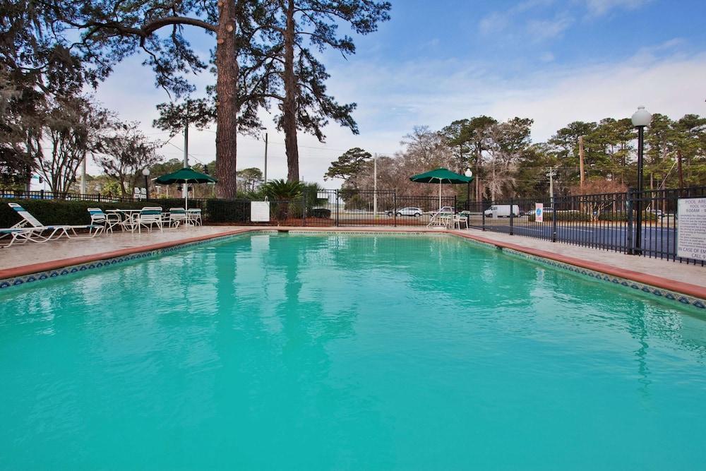 Spark by Hilton Savannah Midtown photo 19