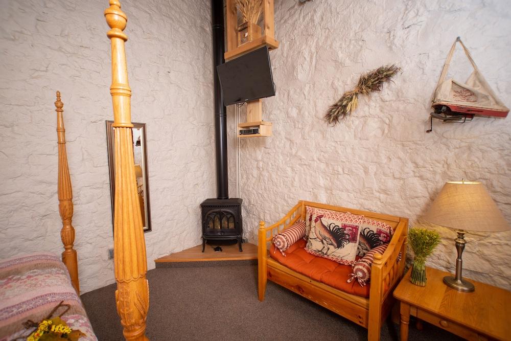 Stone Mill Hotel & Suites photo 41