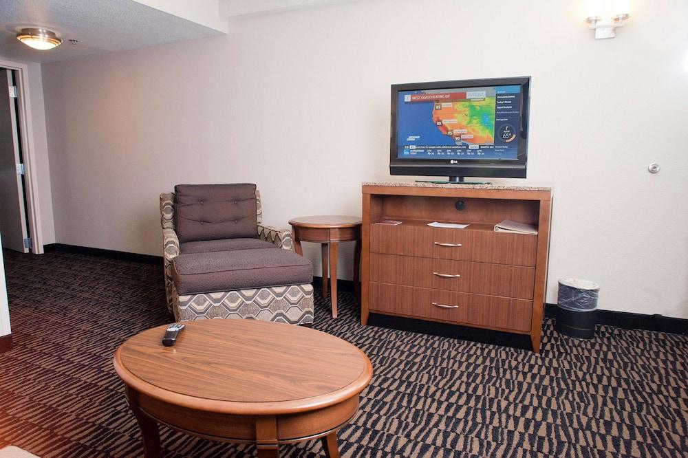 Hilton Garden Inn Austin NW - Arboretum photo 18