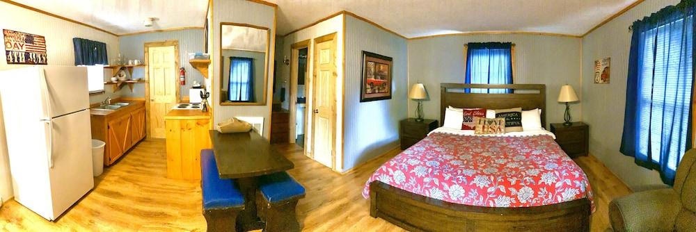Smoky View Cottages & RV Resorts photo 5