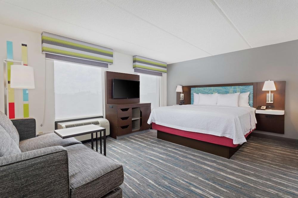 Hampton Inn & Suites Orlando Intl Dr N photo 50