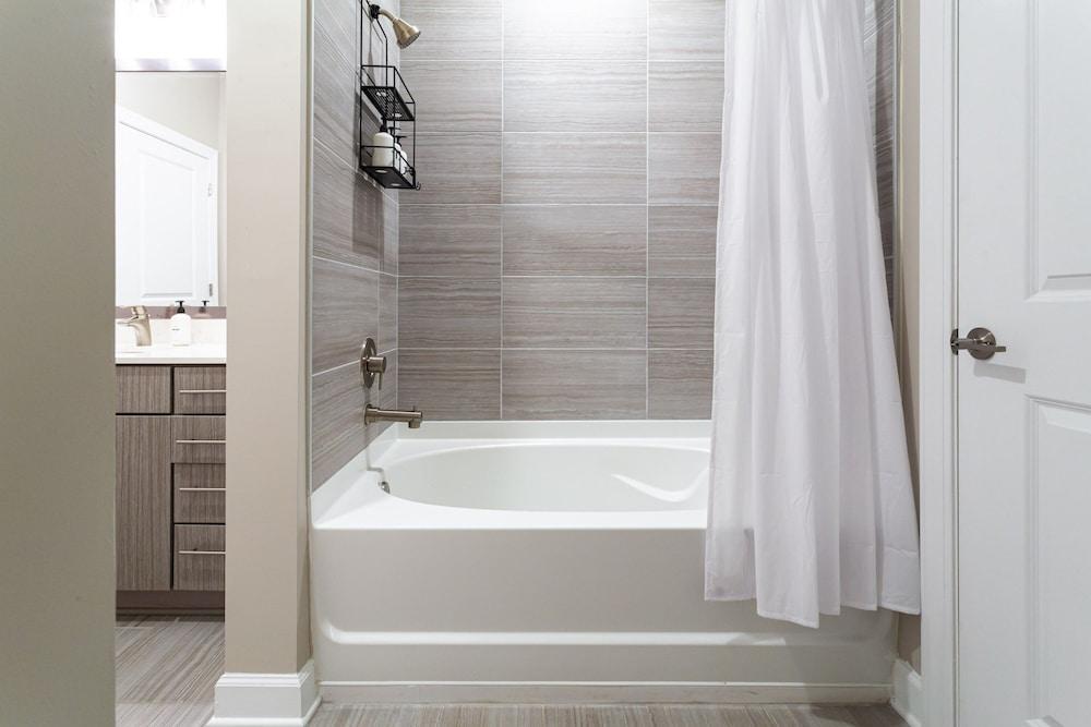 Kasa FreeMoreWest Charlotte photo 21