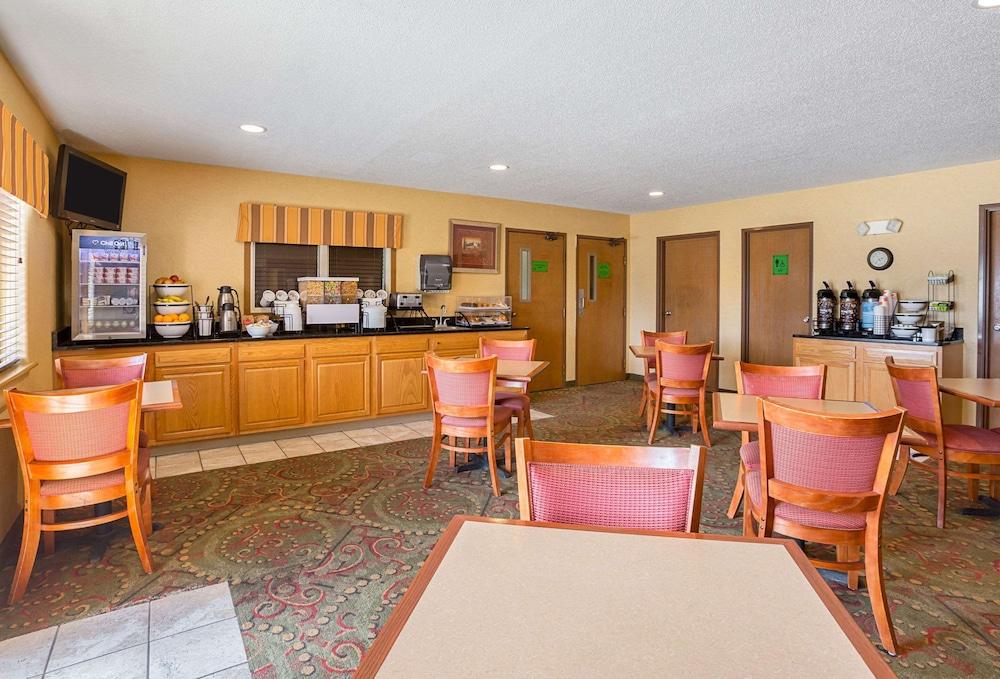 Quality Inn York photo 14