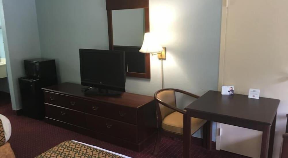 Econo Lodge Lavonia I-85 photo 27
