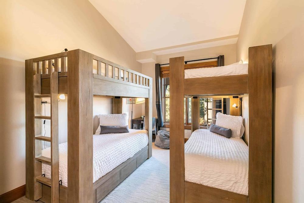 East West Hospitality Tahoe photo 44