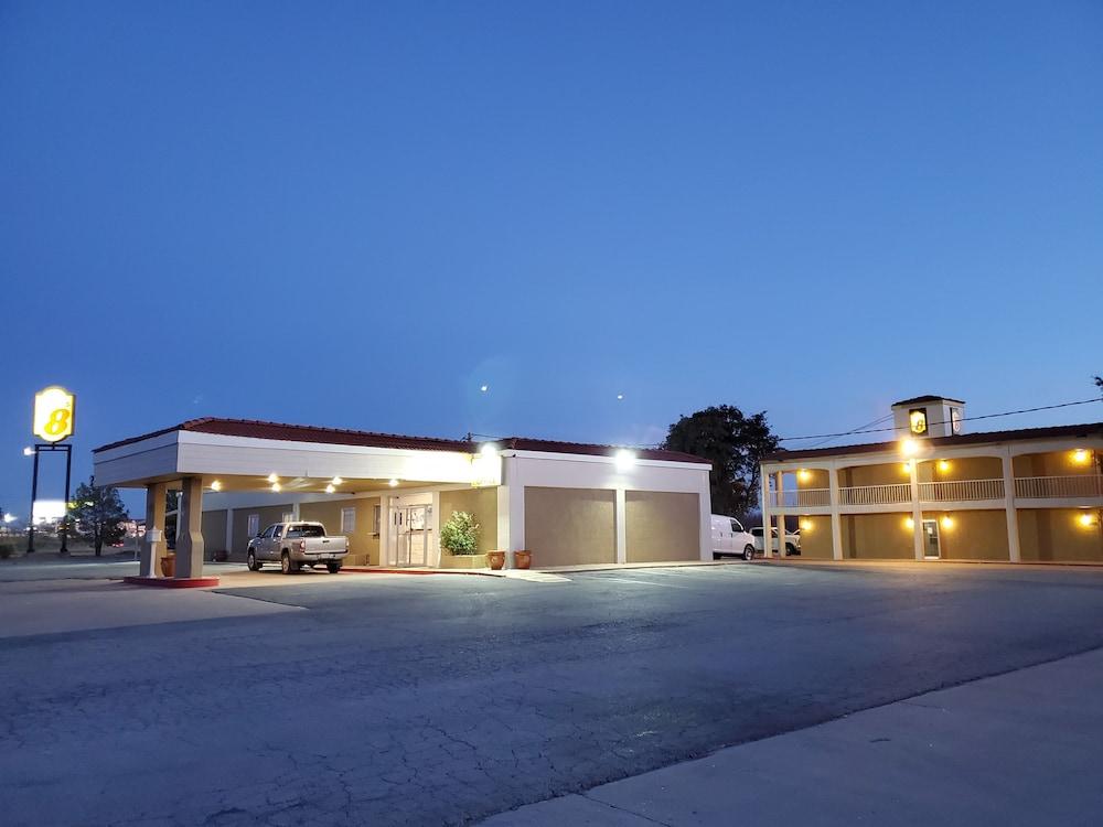 Super 8 by Wyndham Abilene North photo 20