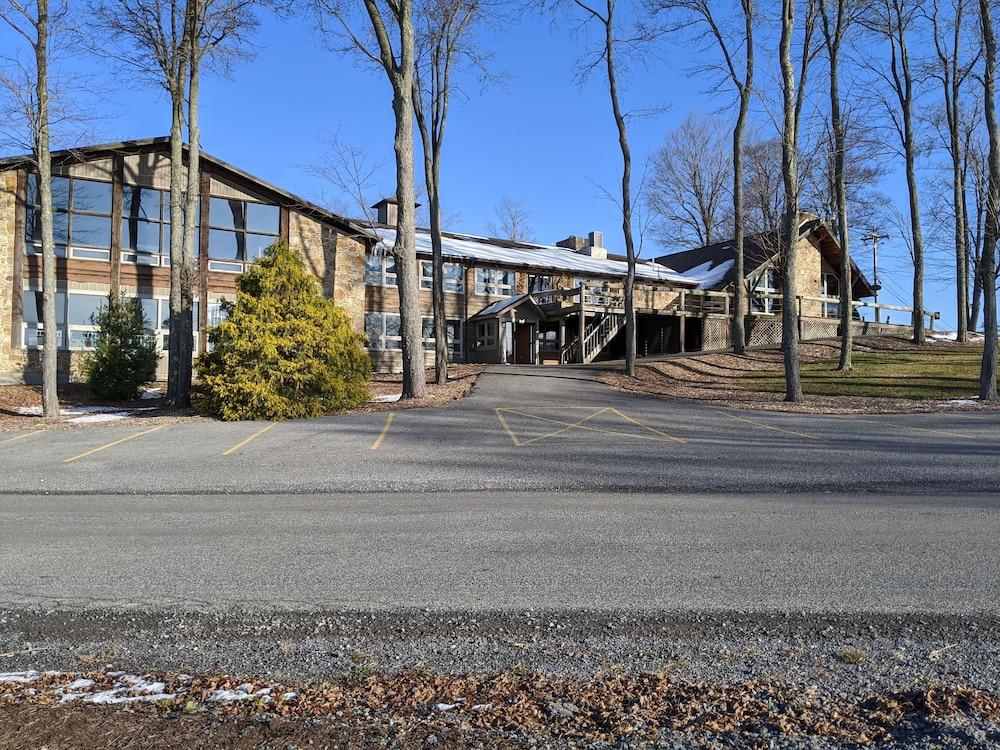 The Lodge at Indian Lake photo 29