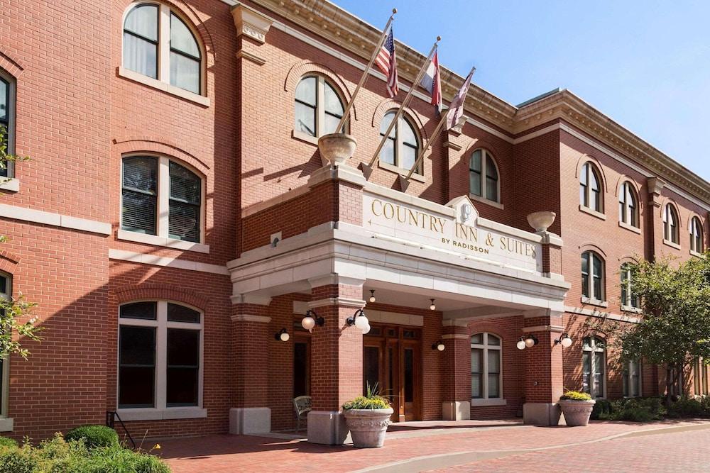 Country Inn & Suites by Radisson, St. Charles Historic District photo 31