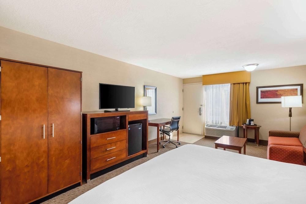 Best Western CottonTree Inn photo 26