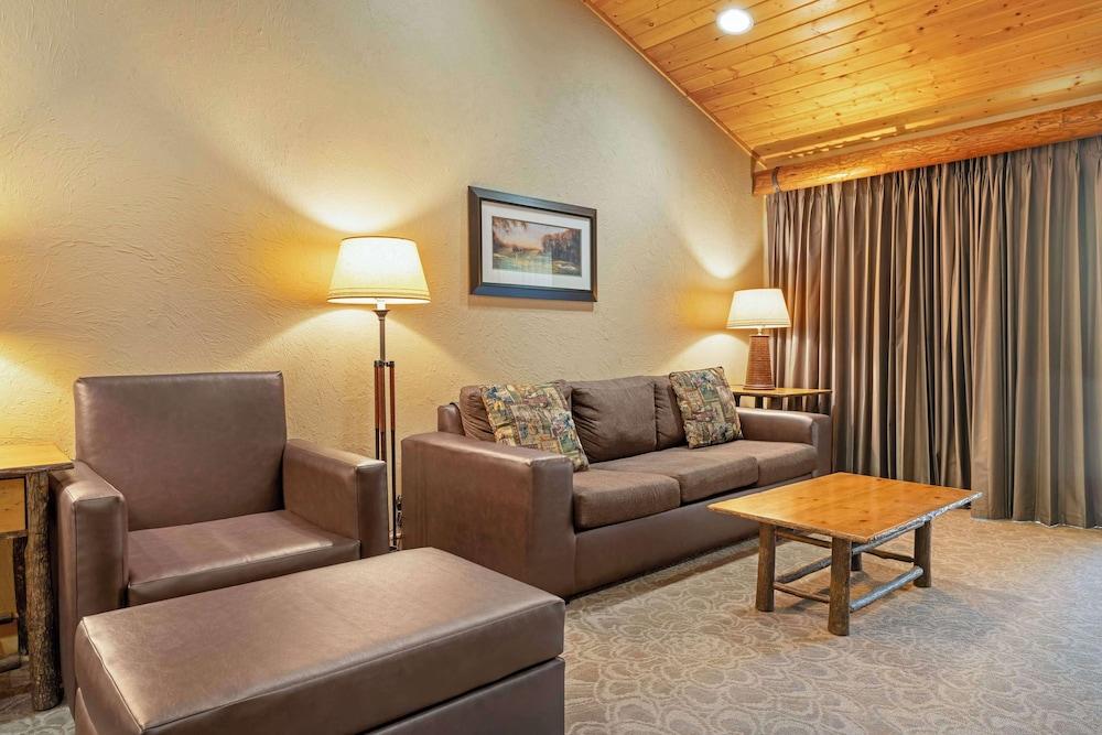 Best Western Ponderosa Lodge photo 22