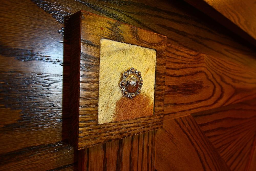 Dude Rancher Lodge photo 4